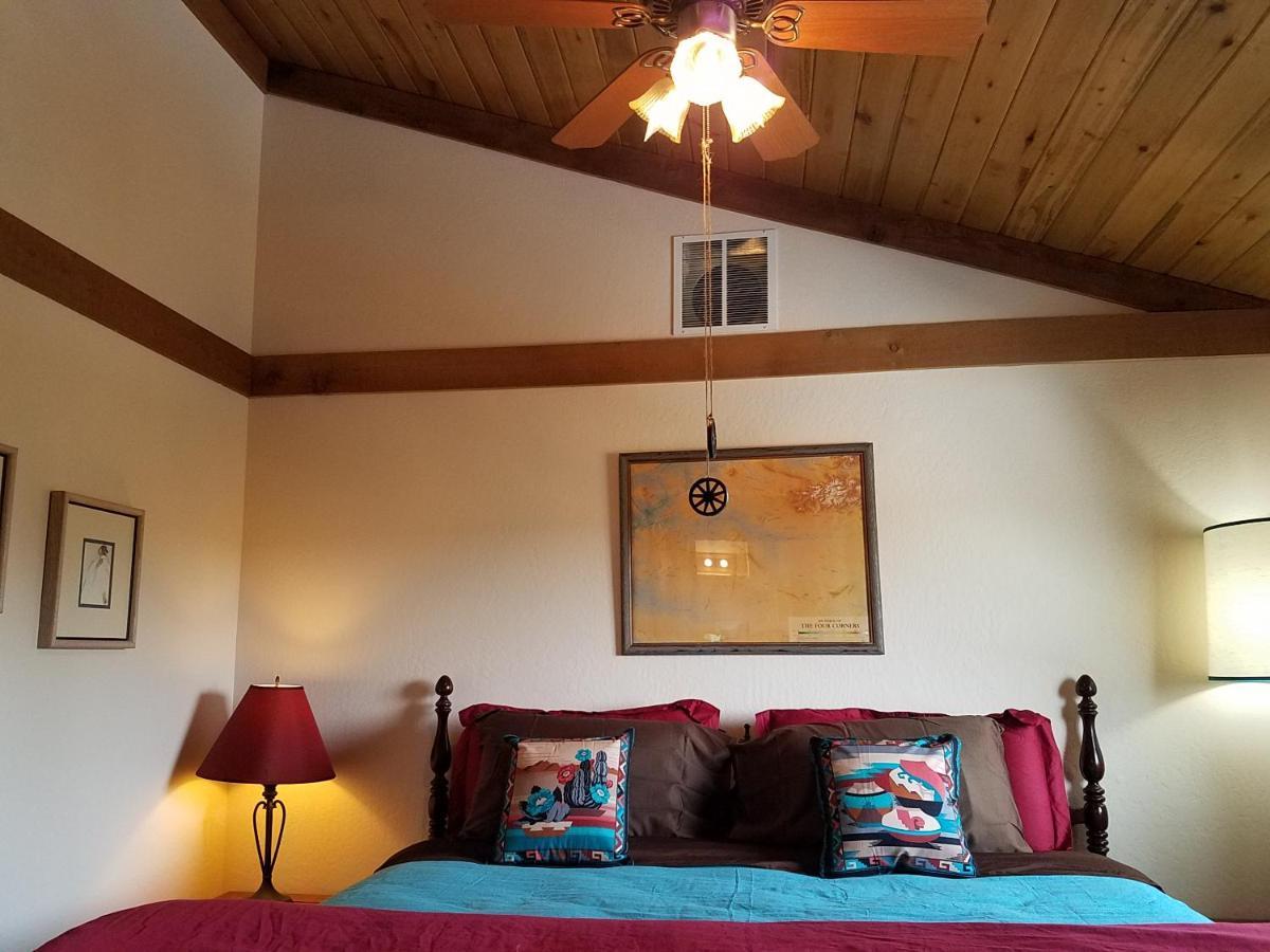 Starry Nights Ranch Bed & Breakfast Mancos Dış mekan fotoğraf